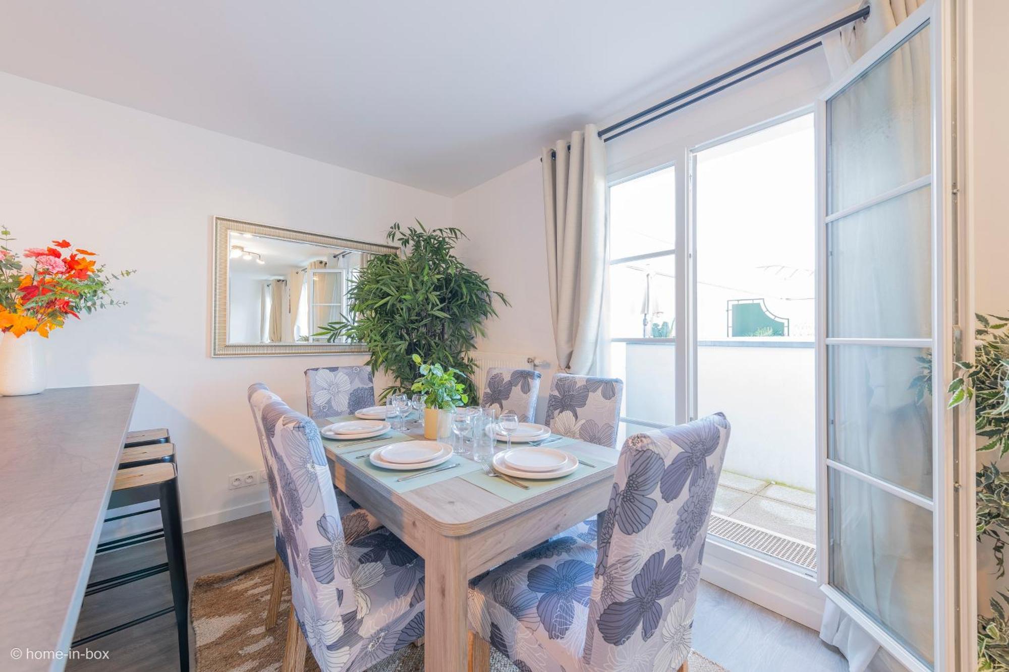 סאריס Le Cartier Appt F3, 7Mn Disneyland, Parking,Terrace מראה חיצוני תמונה